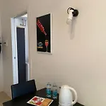 - Navigli - Via Savona Apartment
